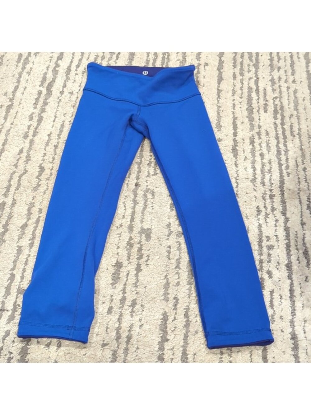 Lululemon Wunder Under Crop III (Reversible) Emperor Blue / Sapphire Blue - Picture 7 of 12
